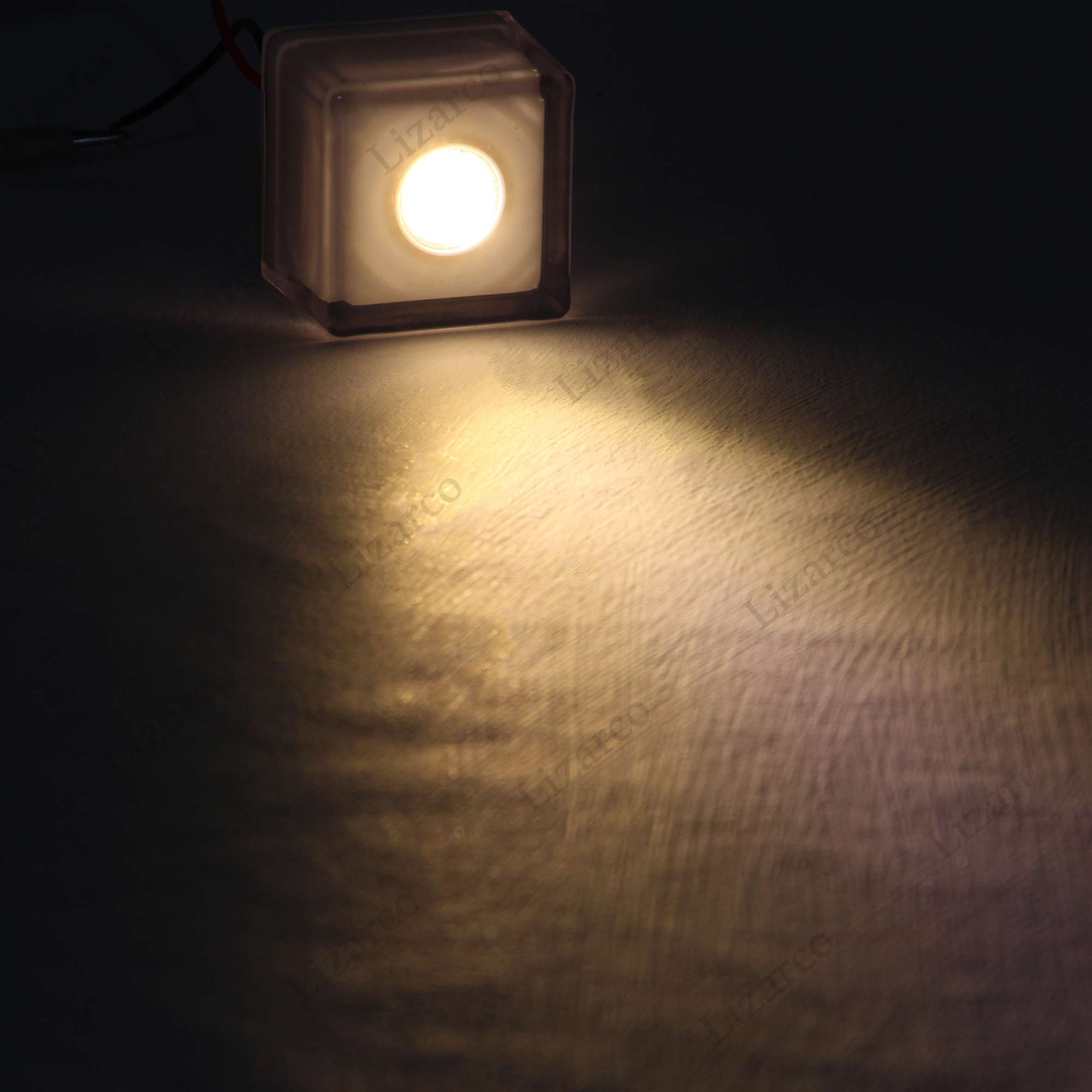 فروشگاه لیزارکو