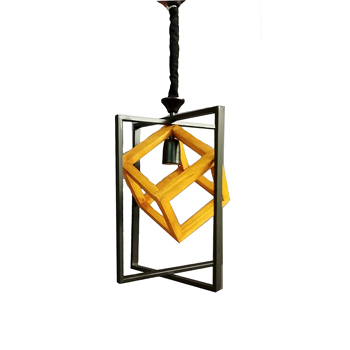 آویز مکعبی چوبی و فلزی