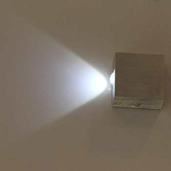 چراغ دکوراتیو مربع یک طرفه کد 1-201